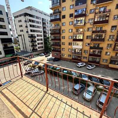 Alquiler de un acogedor apartamento de 2 habitaciones con balcón, Sector 6, Bucarest, Rumanía